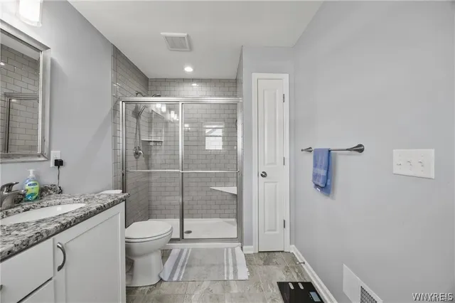 $639,900 | 6114 Wildwood Way, Lockport Town, NY 14094