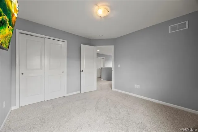 $639,900 | 6114 Wildwood Way, Lockport Town, NY 14094