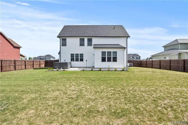 $639,900 | 6114 Wildwood Way, Lockport Town, NY 14094