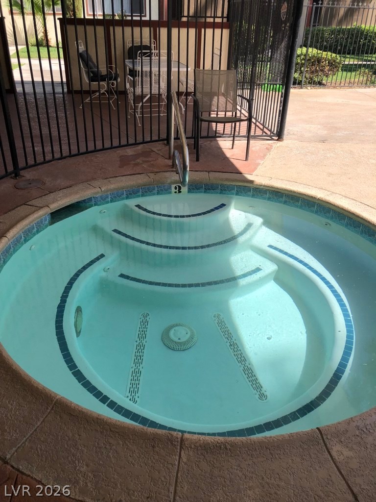 350 East Desert Inn Road, Unit H201 Las Vegas, NV 89109 - Photo 15 of 16 Community Spa