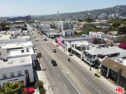 $2,750 | 642 North La Jolla Avenue, Unit 1/2, Los Angeles, CA 90048