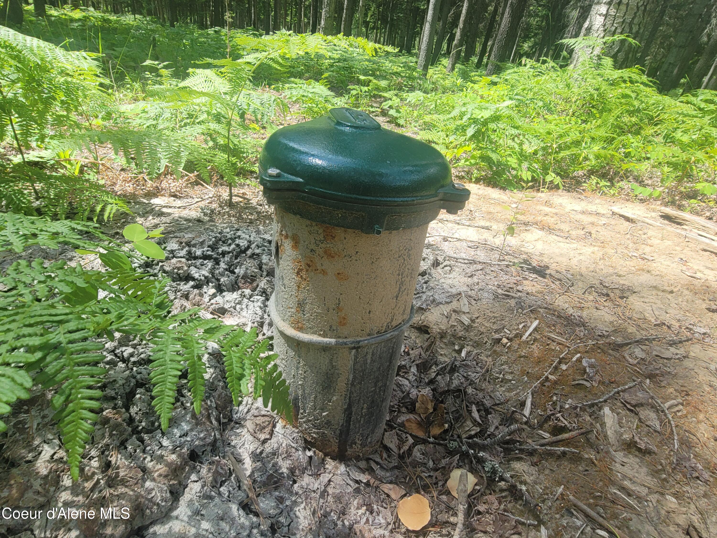 150 Ranch Road Naples, ID 83847 - Photo 11 of 15 11