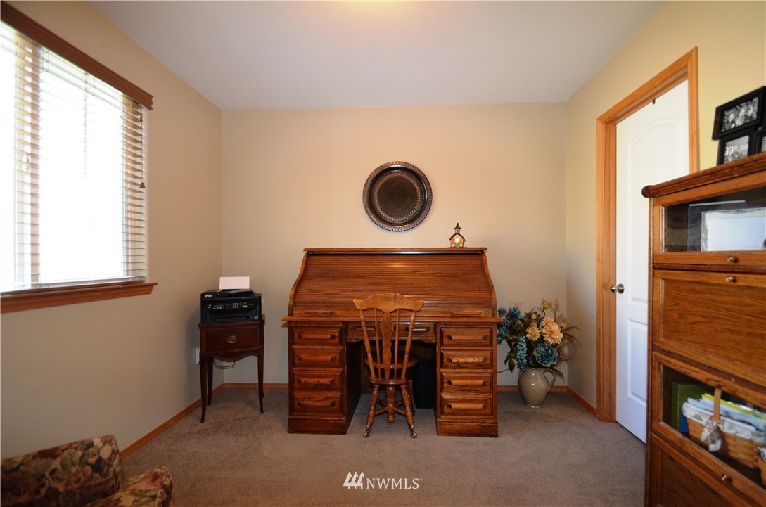 27702 Ridge Way Stanwood, WA 98292 - Photo 16 of 25
