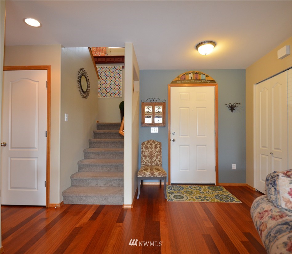 27702 Ridge Way Stanwood, WA 98292 - Photo 3 of 25