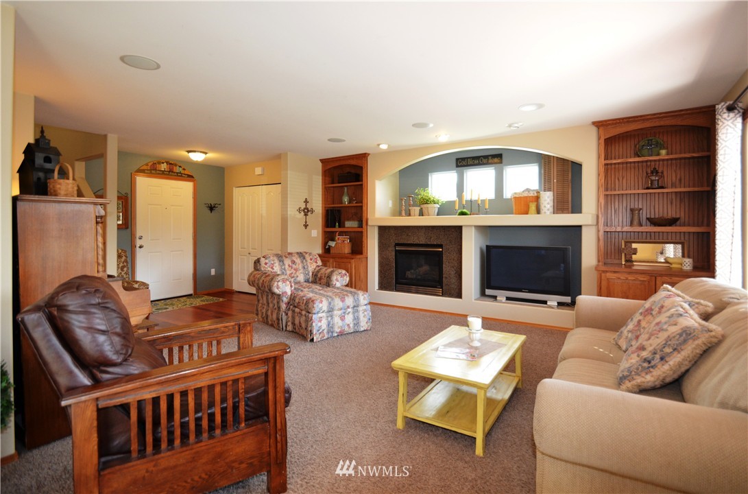 27702 Ridge Way Stanwood, WA 98292 - Photo 5 of 25