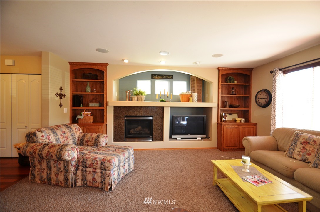 27702 Ridge Way Stanwood, WA 98292 - Photo 6 of 25