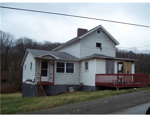 130 Francis Mine State Road Burgettstown, PA 15021 - Photo 1 of 2 Exterior Front.