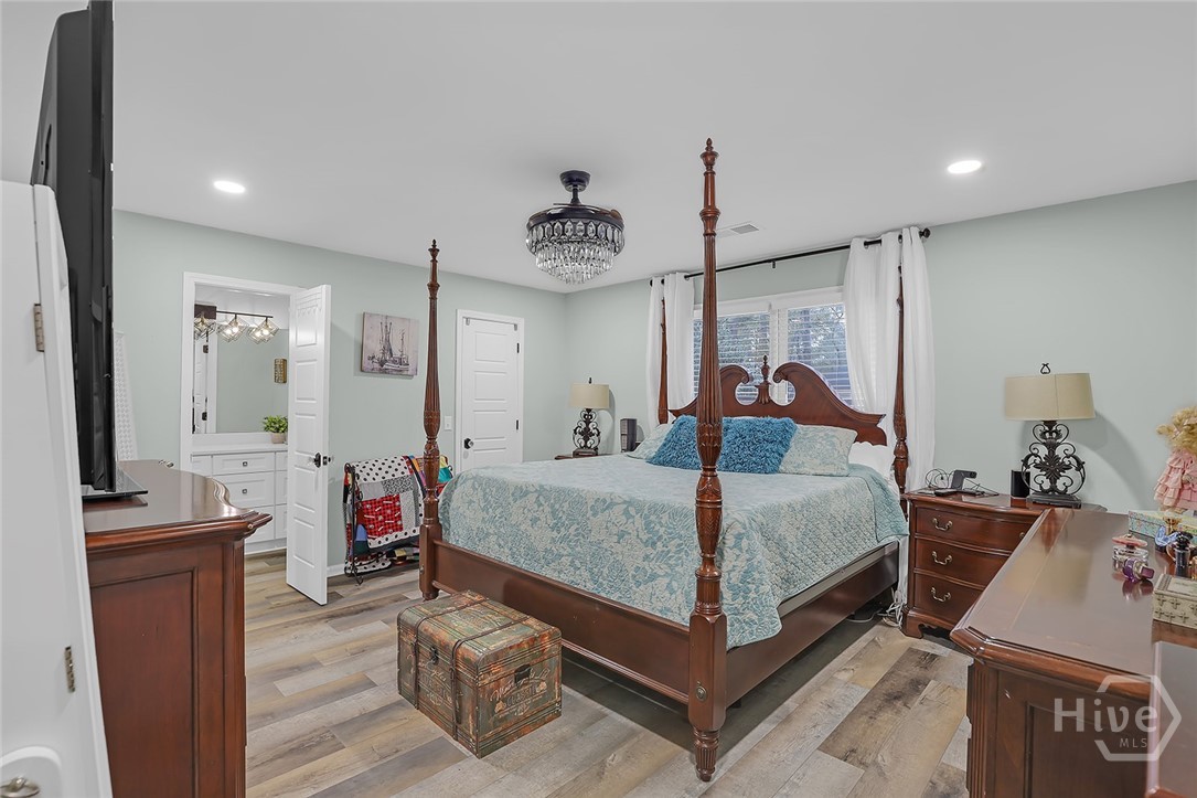 206 Hillary Road Savannah, GA 31410 - Photo 9 of 42 Gallery Image 9