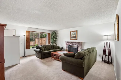 $495,000 | 4112 Ashgrove Way, Sacramento, CA 95826