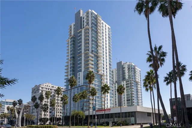 a view of a street with seating space
