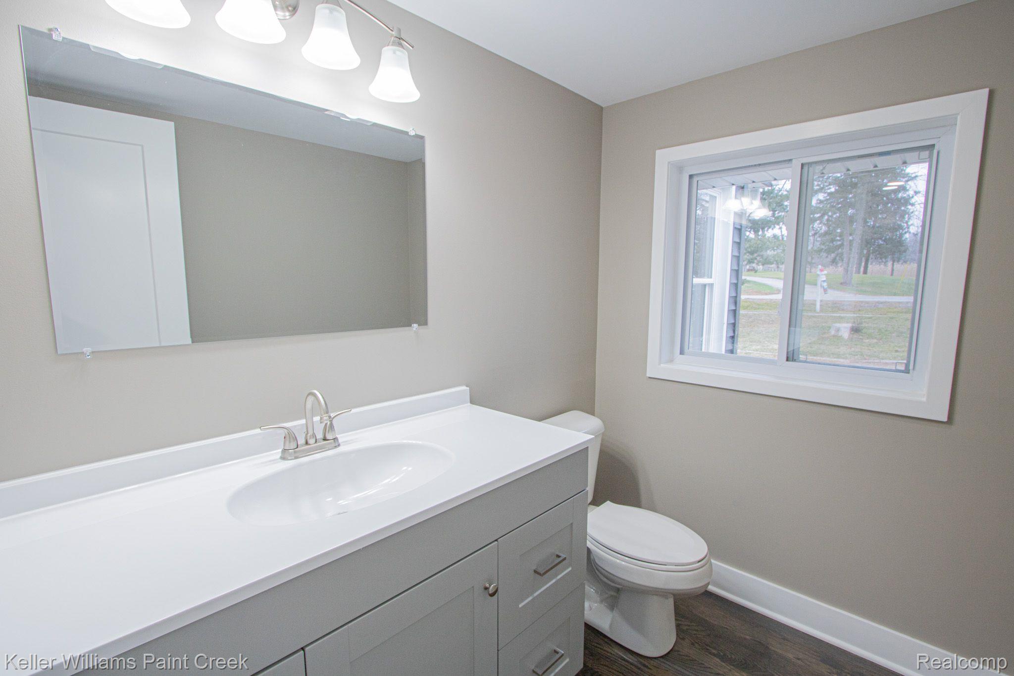 6543 Clarkston Road Clarkston, MI 48346 - Photo 22 of 31 Gallery Image 22