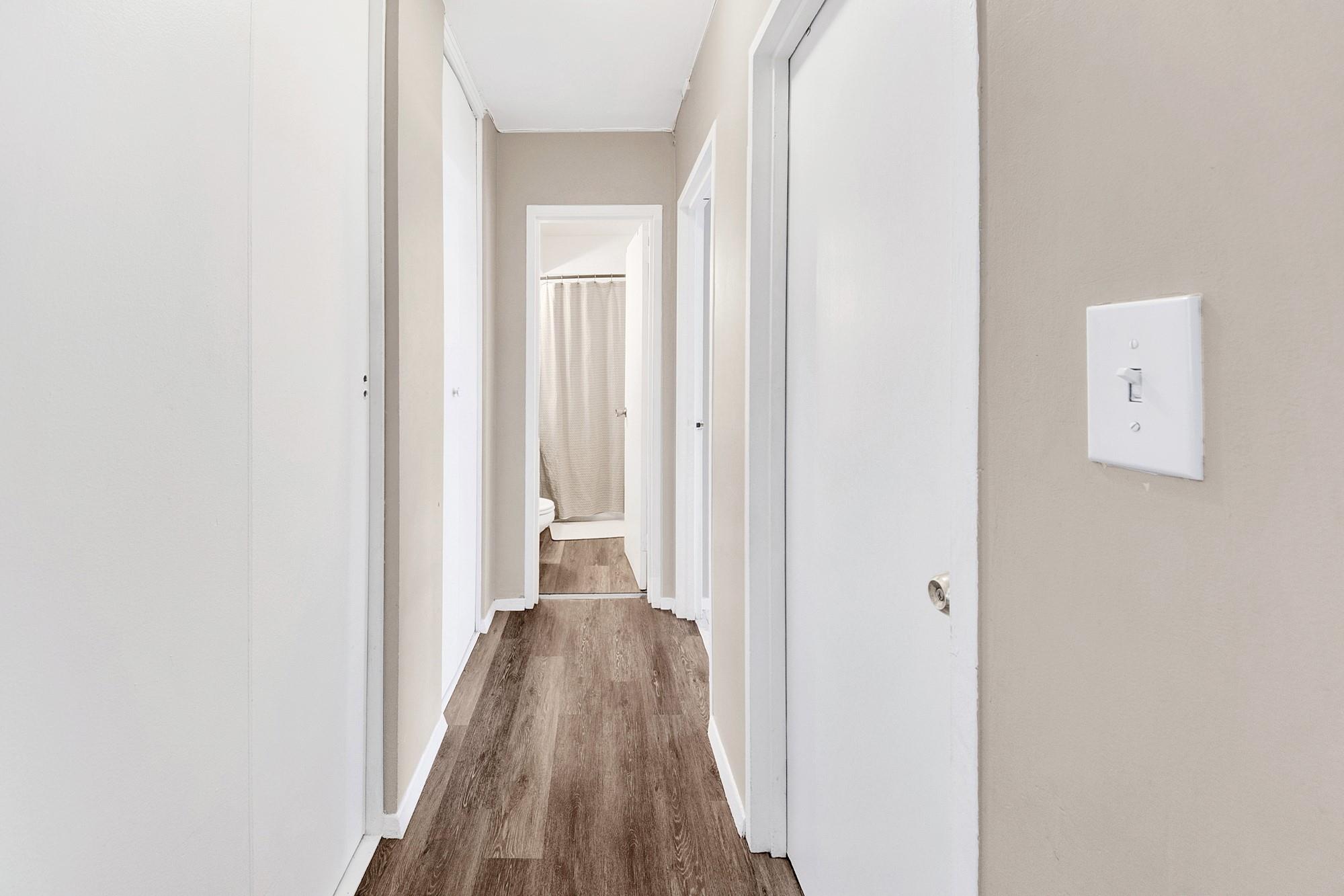 3130 Irwin Avenue, Unit 2C Bronx, NY 10463 - Photo 11 of 30 Hallway with LVP flooring