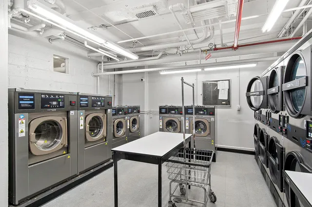 $419,000 | 3130 Irwin Avenue, Unit 2C | Kingsbridge