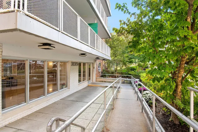 $419,000 | 3130 Irwin Avenue, Unit 2C | Kingsbridge