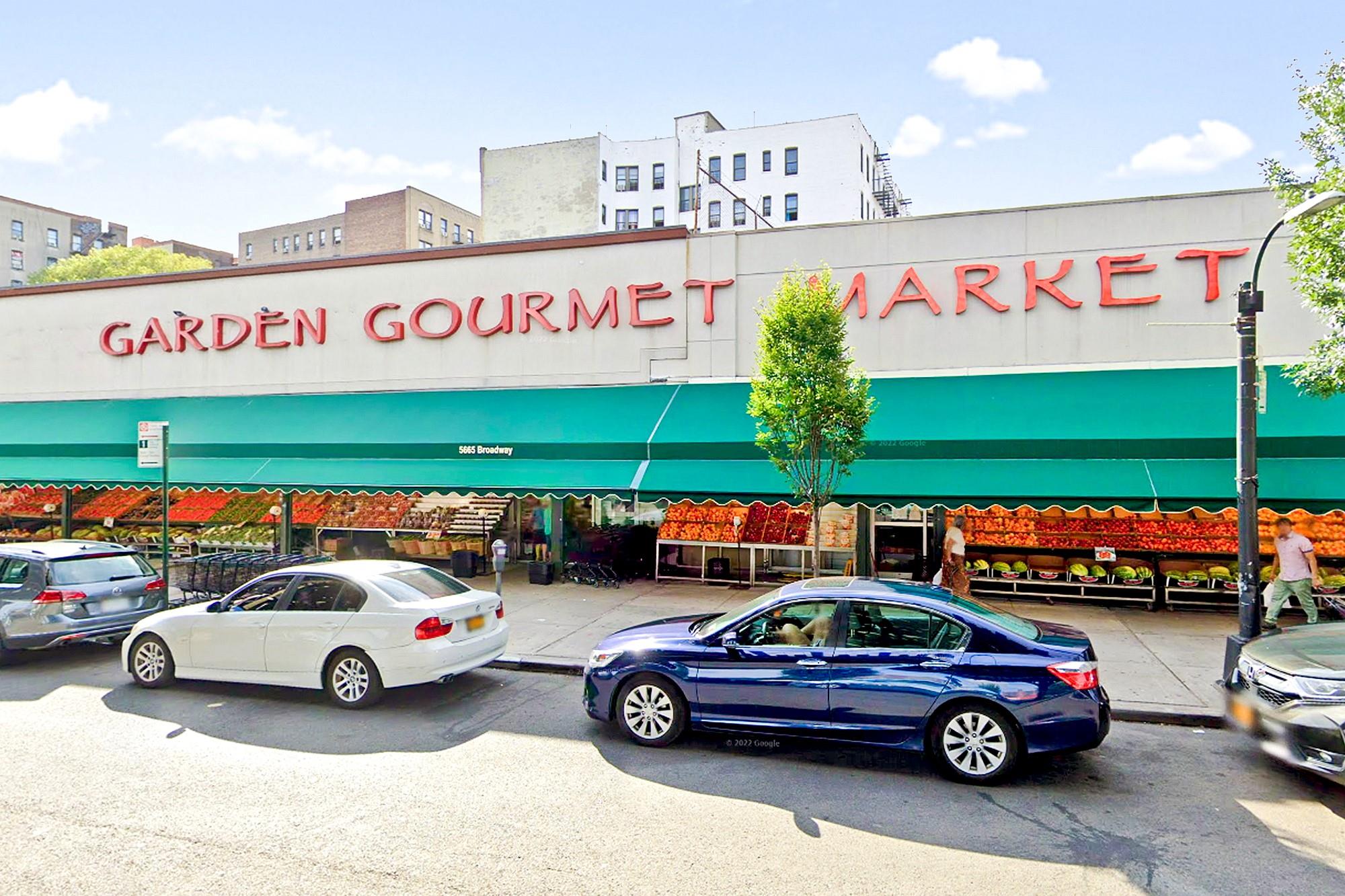 3130 Irwin Avenue, Unit 2C Bronx, NY 10463 - Photo 27 of 30 Local store