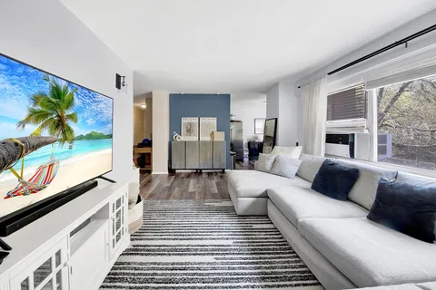 $419,000 | 3130 Irwin Avenue, Unit 2C | Kingsbridge