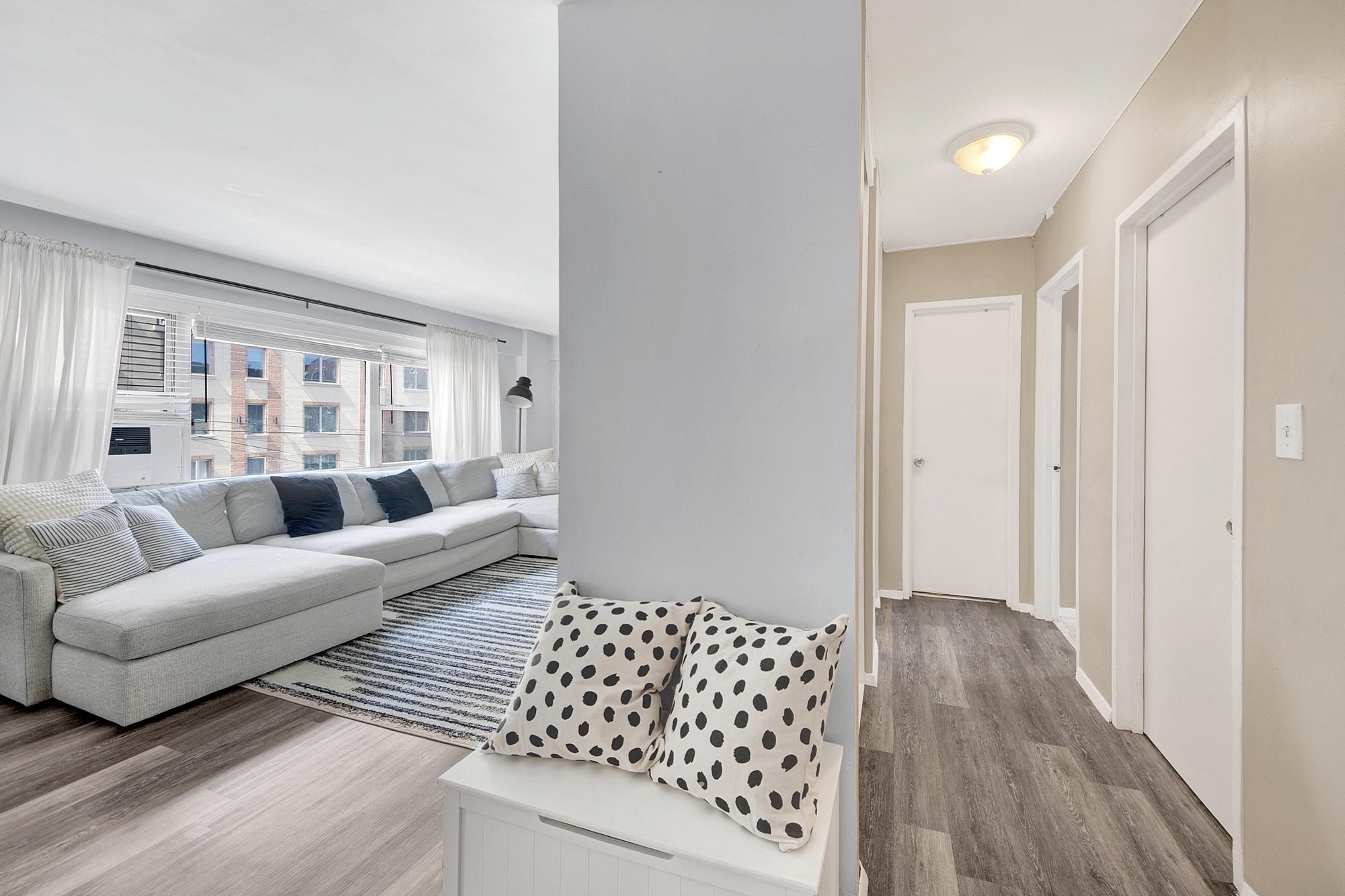 3130 Irwin Avenue, Unit 2C Bronx, NY 10463 - Photo 4 of 30 Living room with LVP flooring