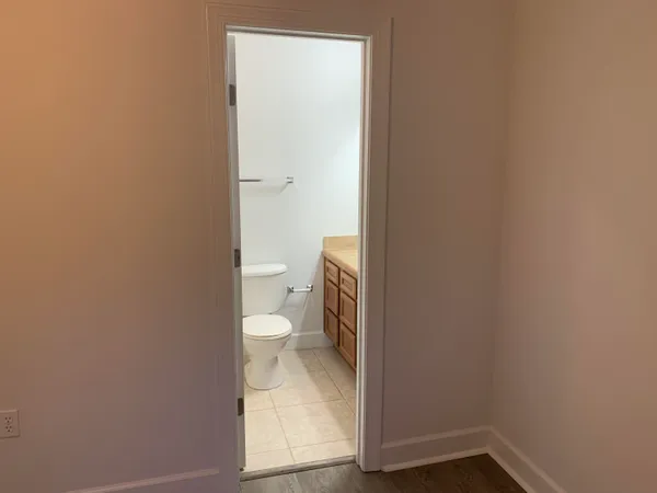 $1,750 | 15284 331 Business, Unit 4E, Freeport, FL 32439