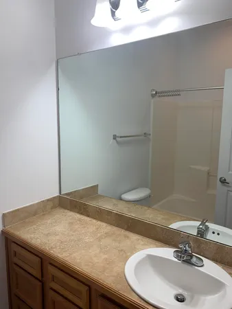 $1,750 | 15284 331 Business, Unit 4E, Freeport, FL 32439