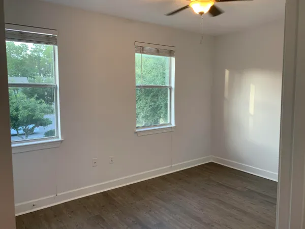 $1,750 | 15284 331 Business, Unit 4E, Freeport, FL 32439