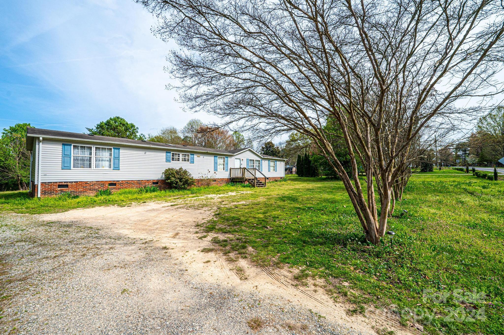 2240 Withers Road Maiden, NC 28650 - Photo 1 of 39 Gallery Image 1
