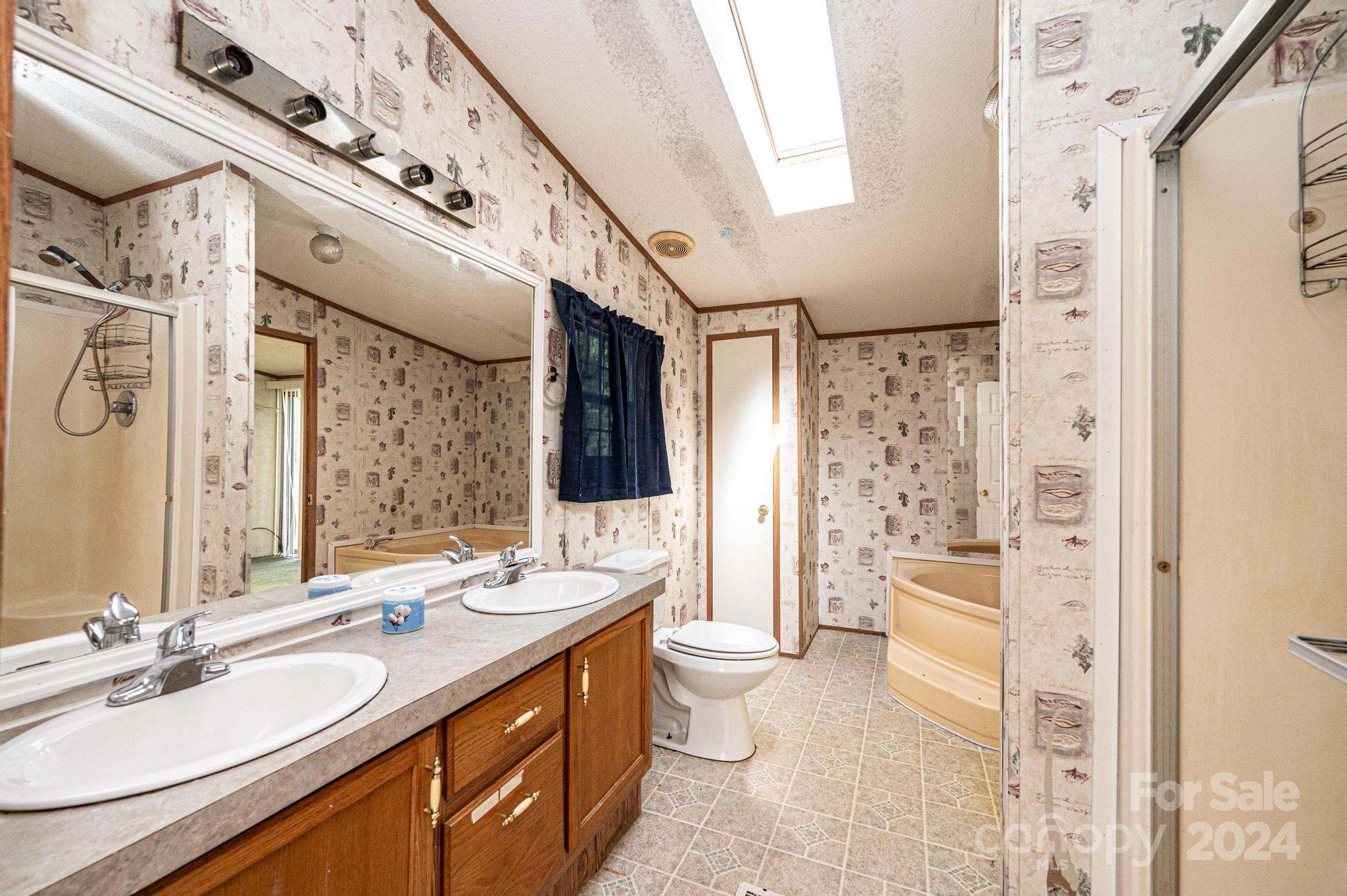 2240 Withers Road Maiden, NC 28650 - Photo 15 of 39 Gallery Image 15