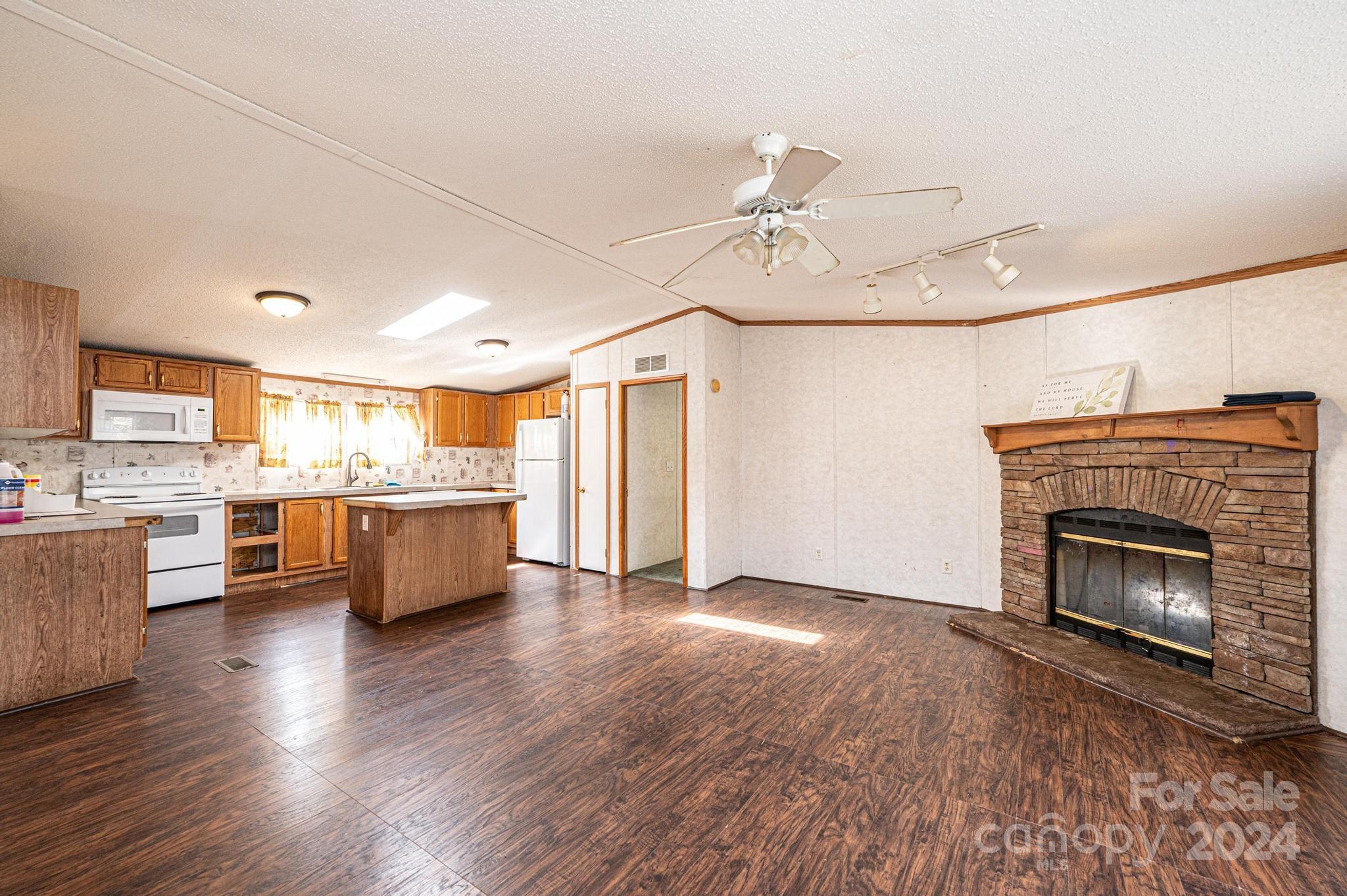 2240 Withers Road Maiden, NC 28650 - Photo 18 of 39 Gallery Image 18