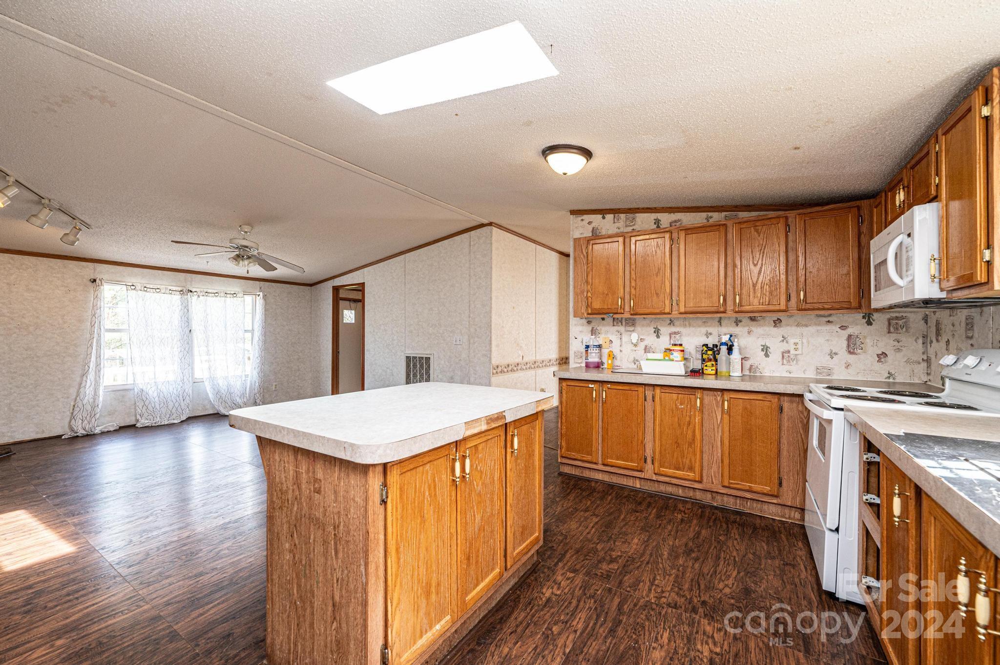 2240 Withers Road Maiden, NC 28650 - Photo 26 of 39 Gallery Image 26