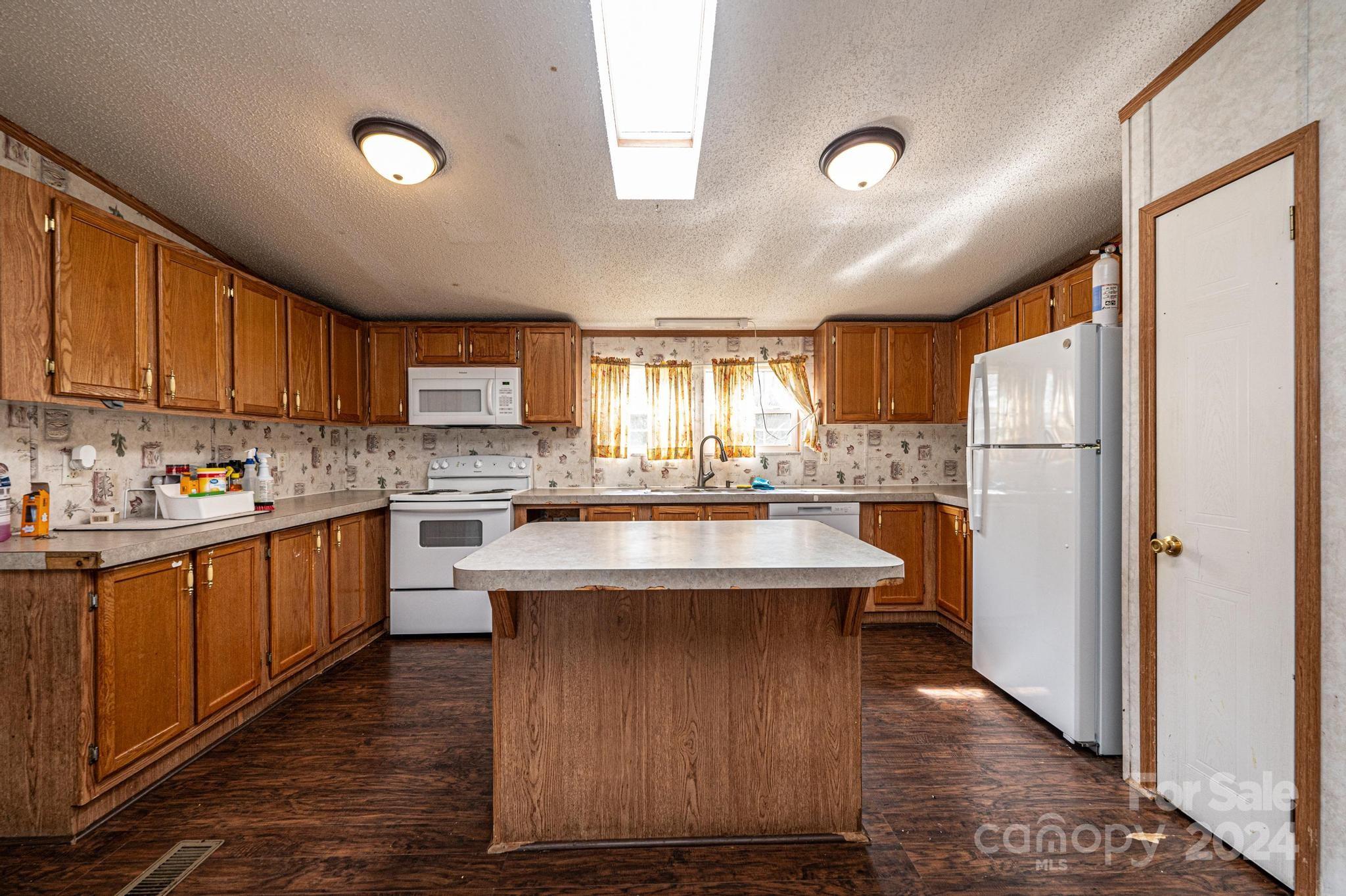 2240 Withers Road Maiden, NC 28650 - Photo 28 of 39 Gallery Image 28