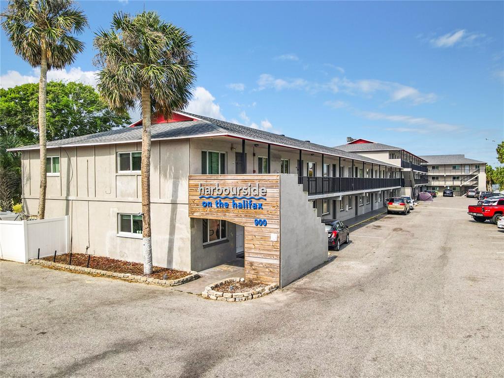 900 South Peninsula Dr Unit 103  