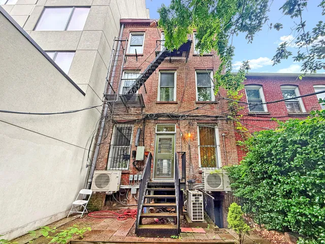 $2,250,000 | 625 Franklin Avenue | Crown Heights