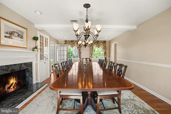 $699,900 | 5016 Woodbox Lane, Mechanicsburg, PA 17055