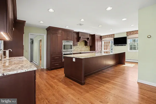 $699,900 | 5016 Woodbox Lane, Mechanicsburg, PA 17055