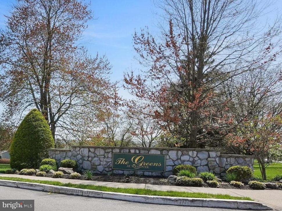 136 Brandon Road Norristown, PA 19403 - Photo 2 of 31 The Greens at Westover