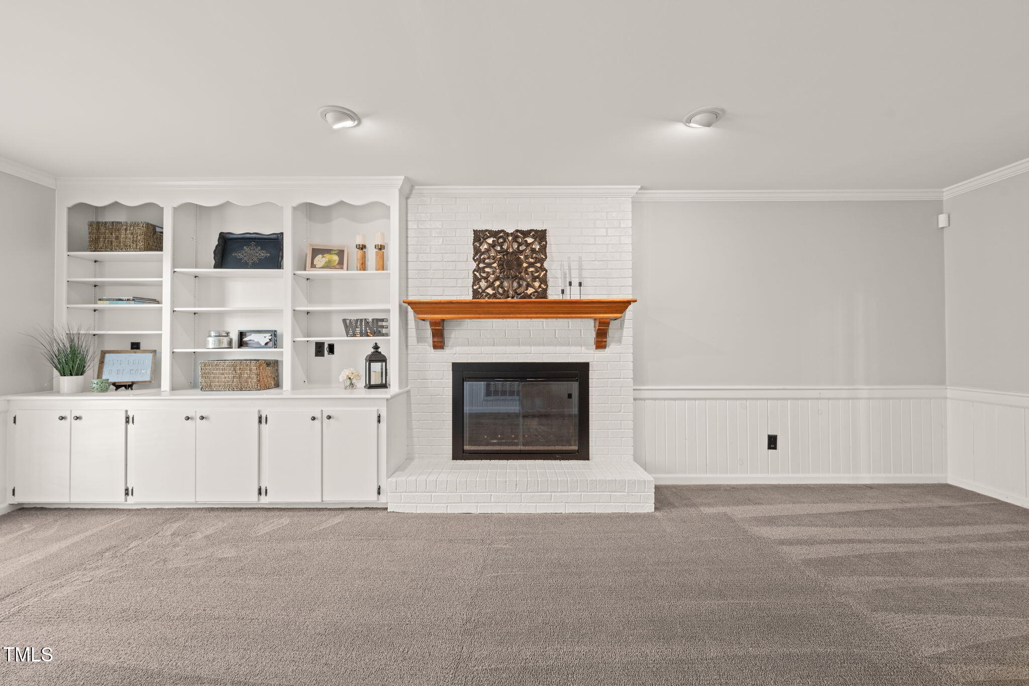 7304 Wilderness Road Raleigh, NC 27613 - Photo 5 of 31 6-web-or-mls-DSC06763