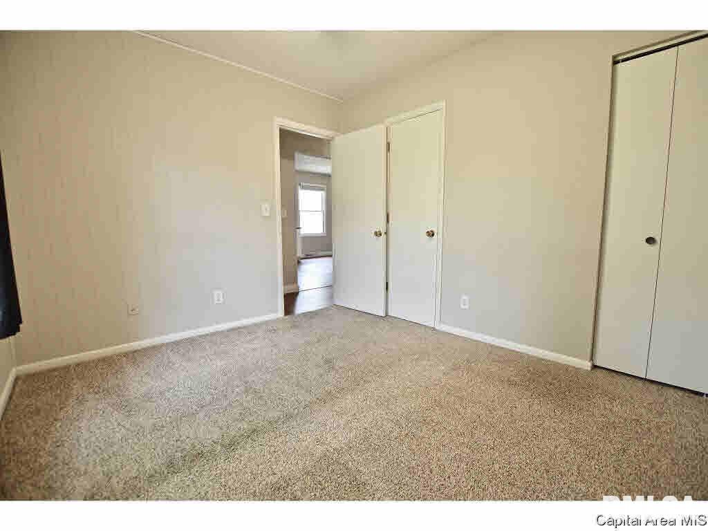 3428 Moorgate Drive Springfield, IL 62703 - Photo 13 of 20