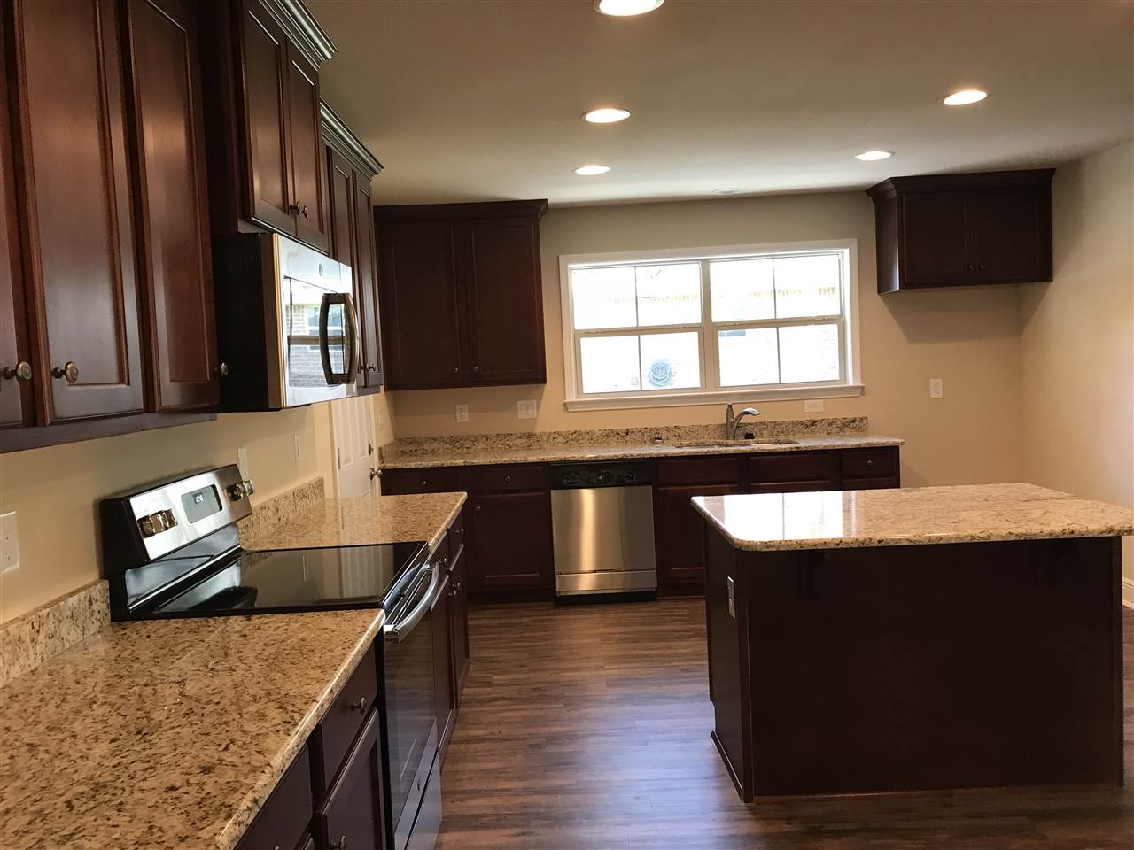 584 Sheffield Avenue Foley, AL 36535 - Photo 6 of 23