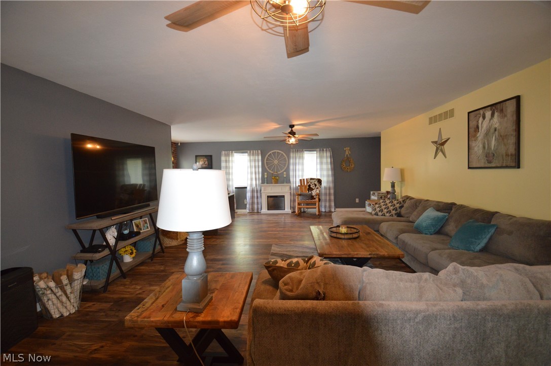 5304 Lear Nagle Road North Ridgeville, OH 44039 - Photo 13 of 35