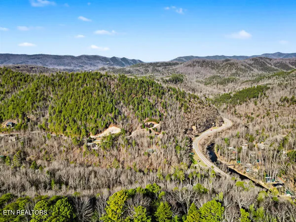 $69,900 | 514 Chetola Trail, Townsend, TN 37882