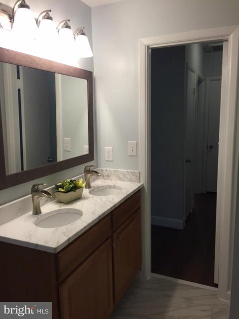 12520 Old Fort Road Fort Washington, MD 20744 - Photo 14 of 24 Bath (Master)