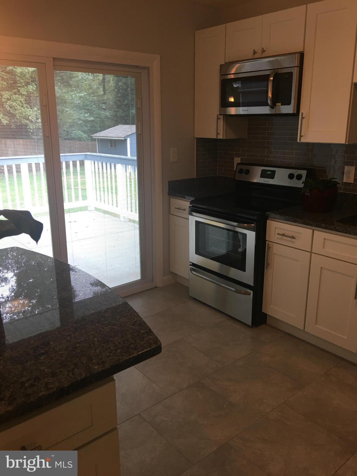 12520 Old Fort Road Fort Washington, MD 20744 - Photo 8 of 24 Kitchen