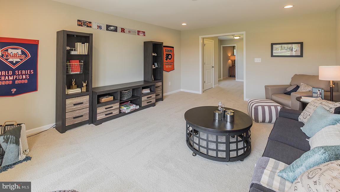 9173 Riverhill Road Laurel, MD 20723 - Photo 14 of 27 Loft