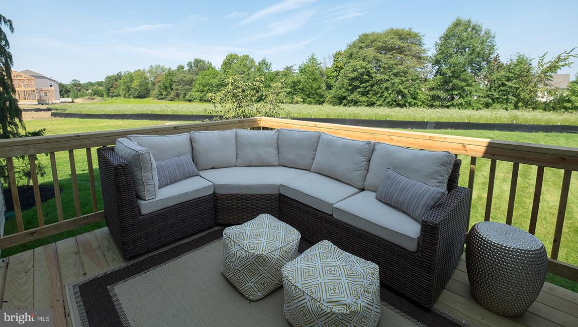 9173 Riverhill Road Laurel, MD 20723 - Photo 26 of 27 Deck