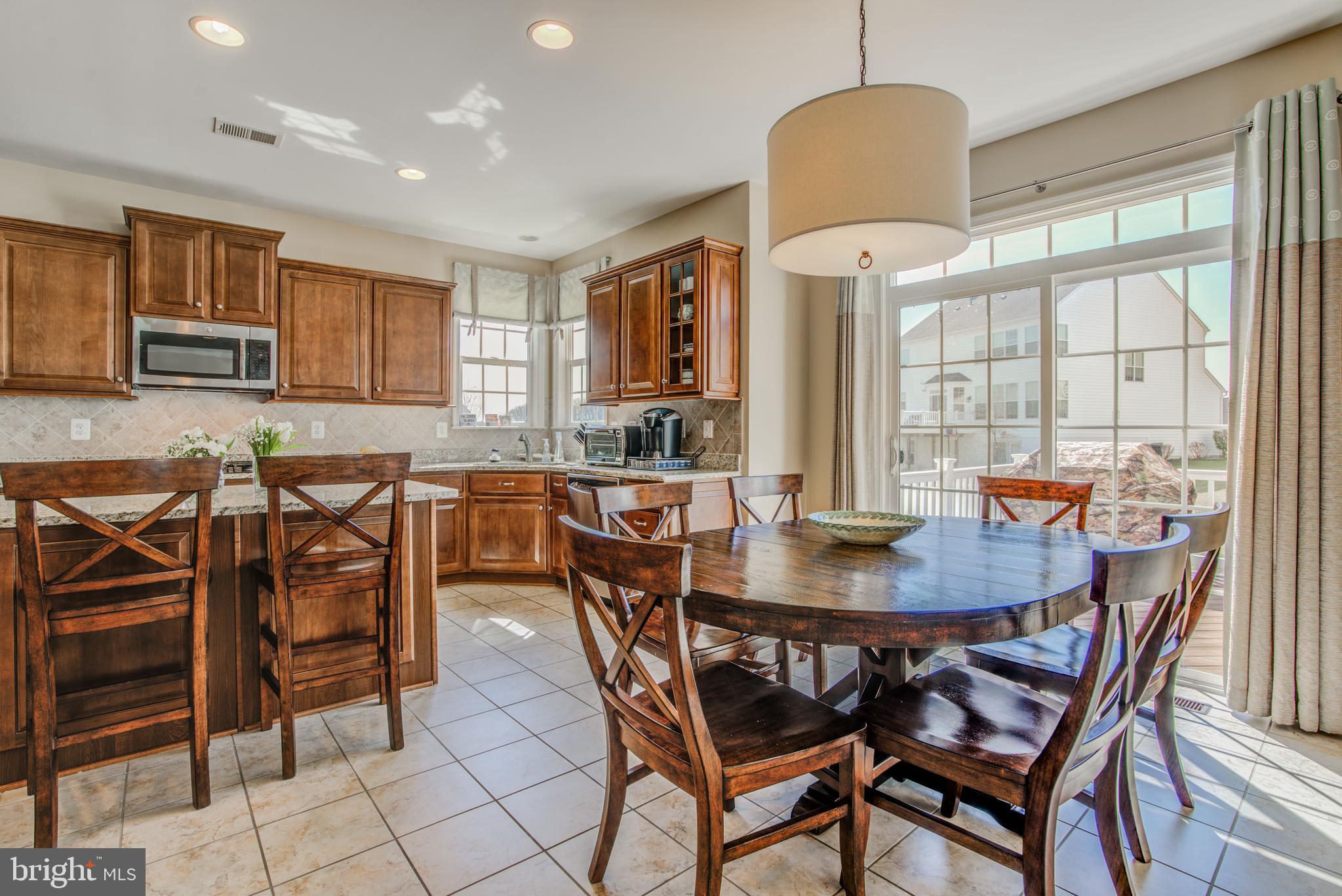 6631 Pebble Brooke Road Baltimore, MD 21209 - Photo 13 of 75