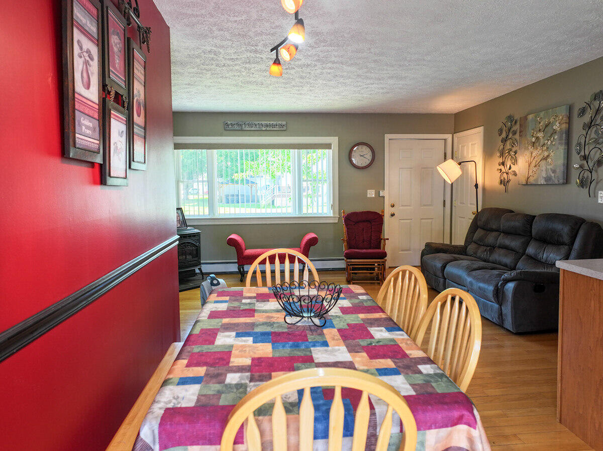 15 Kevin Street Lewiston, ME 04240 - Photo 6 of 43 Kitchen