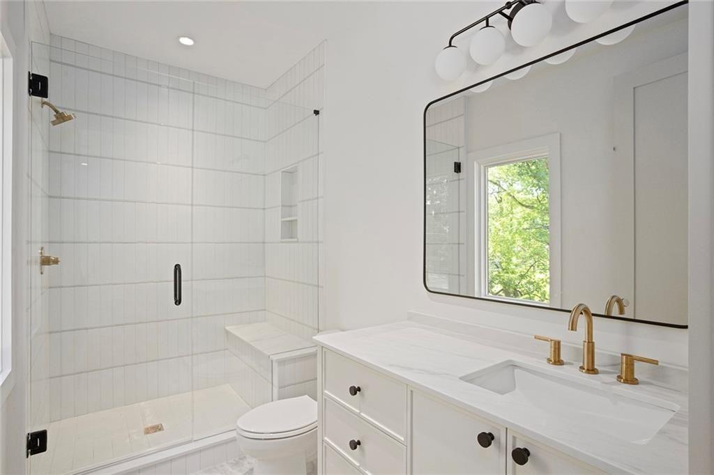 490 Timber Valley Road Northeast Atlanta, GA 30342 - Photo 21 of 32