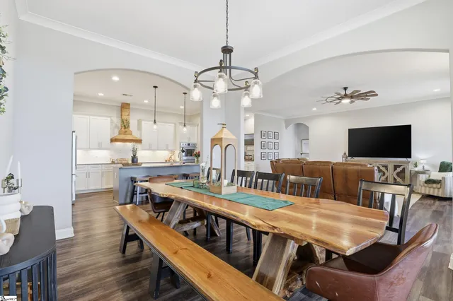 $899,900 | 122 Sand Creek Drive, Liberty, SC 29657