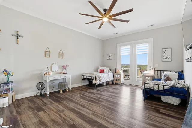 $899,900 | 122 Sand Creek Drive, Liberty, SC 29657