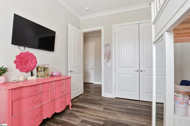 $899,900 | 122 Sand Creek Drive, Liberty, SC 29657