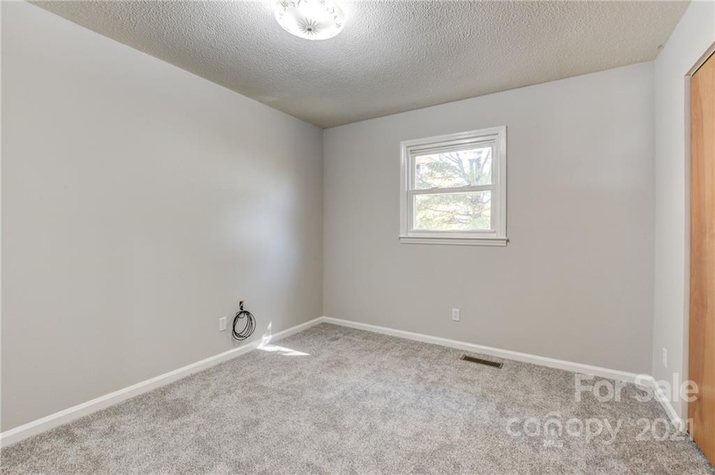 311 Bell Road Kings Mountain, NC 28086 - Photo 18 of 48 Gallery Image 18